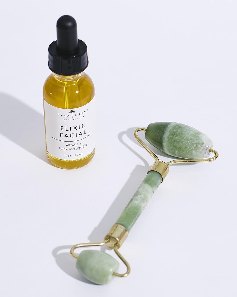 BEAUTY SECRET: JADE ROLLERS