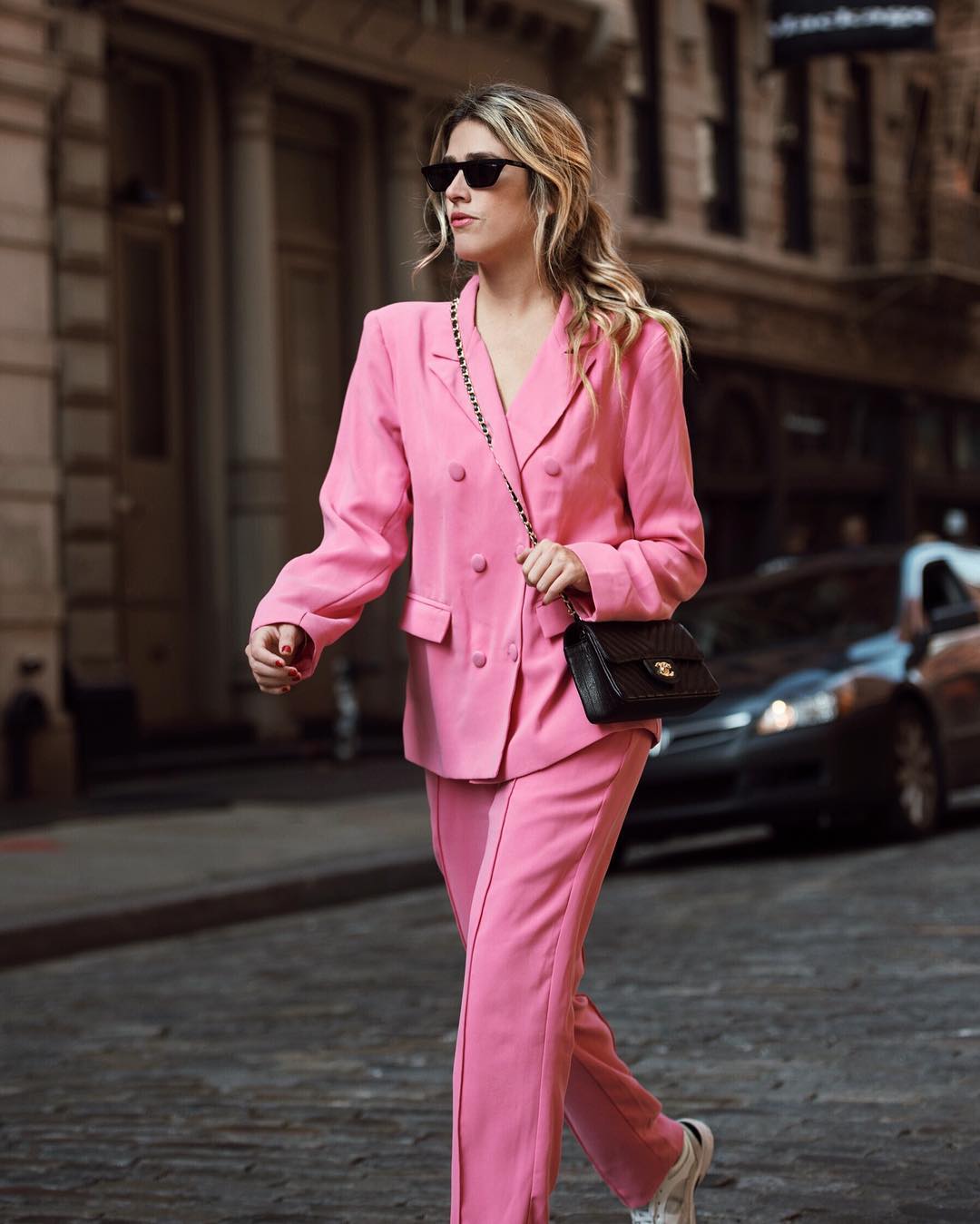 GIRLBOSS IN PINK